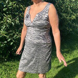 Zebra Pattern BRAND NEW Bisou Boisu Sexy Dress sz 14